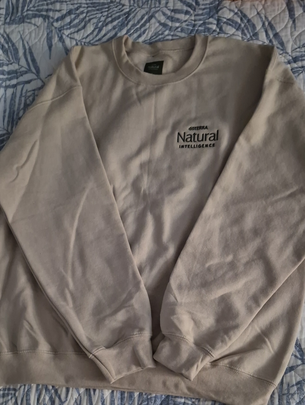 NWOT doTERRA Sweatshirt